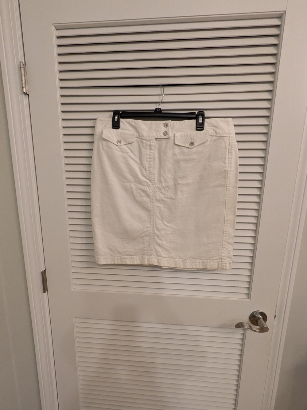 Ann Taylor White Women's Casual Skirt New Size 12